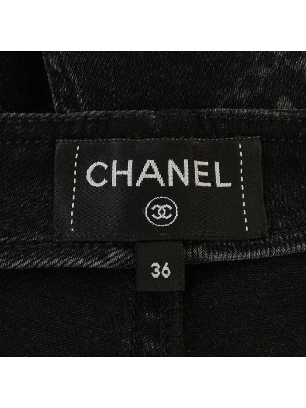 Chanel Metiers D'Art Jeans
